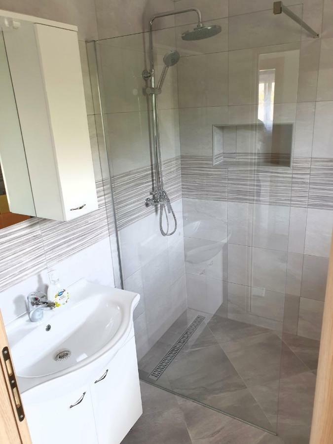 Apartments Elvira Krk Town Εξωτερικό φωτογραφία